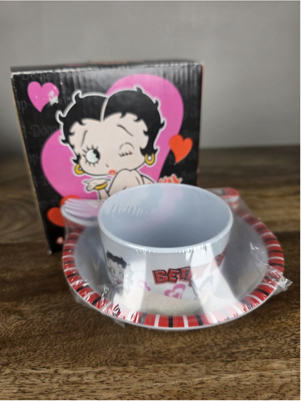 Betty Boop 4 Piece Tableware Set 2008 Bowl Mug Fork Spoon New in Box Rare